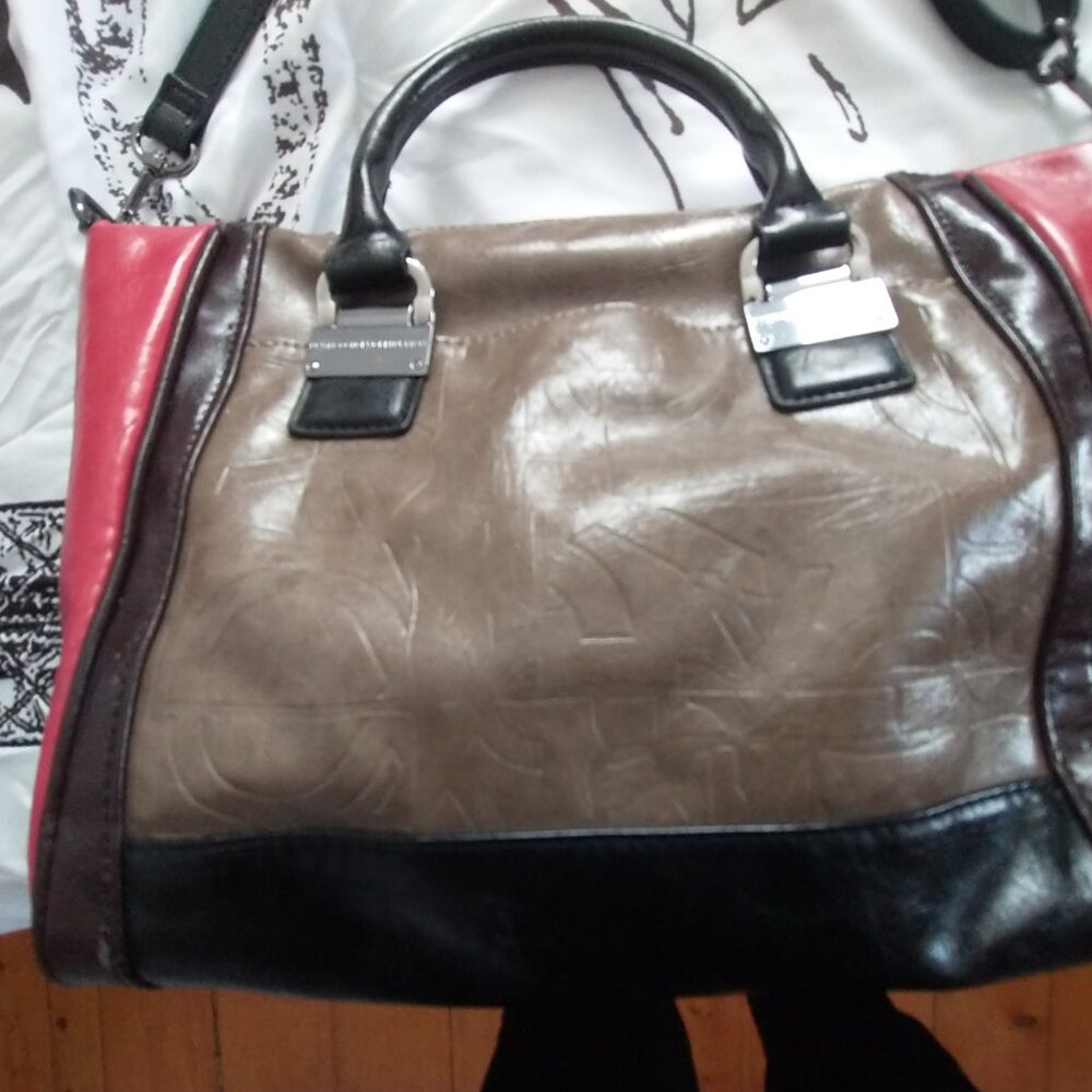Bag - Picture 3 of 7